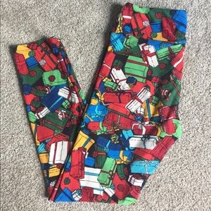 LuLaRoe Christmas Gift Leggings